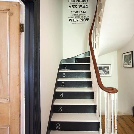 Higgihaus 7 Bed Sleeps Up To 18 Big Groups Best Location Bristol Bagian luar foto