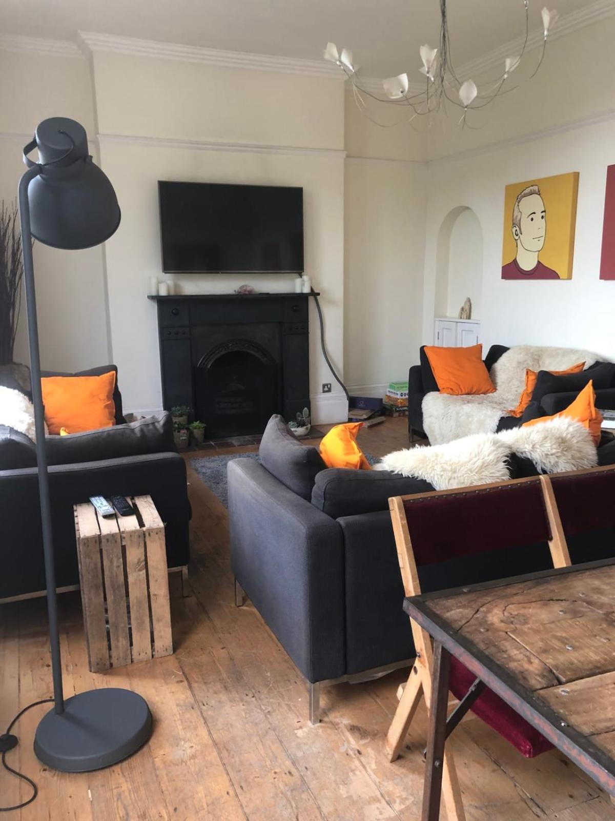Higgihaus 7 Bed Sleeps Up To 18 Big Groups Best Location Bristol Bagian luar foto