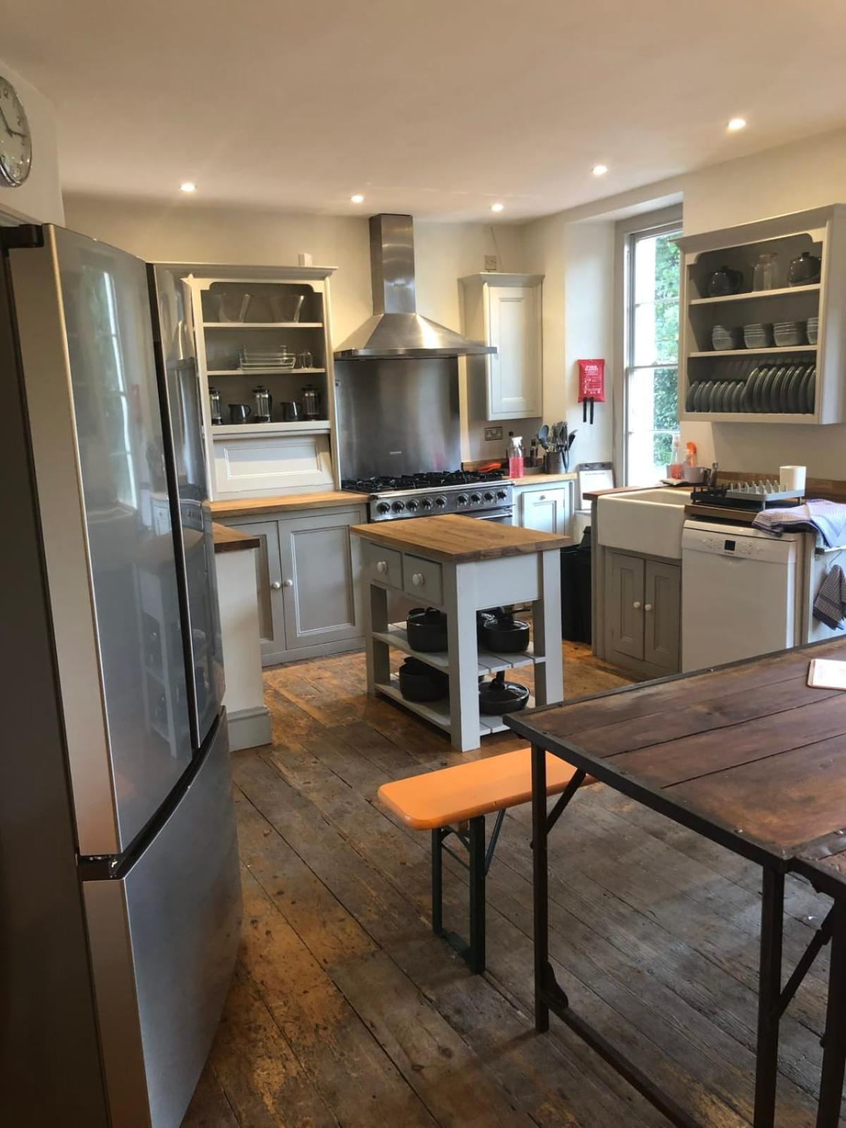 Higgihaus 7 Bed Sleeps Up To 18 Big Groups Best Location Bristol Bagian luar foto